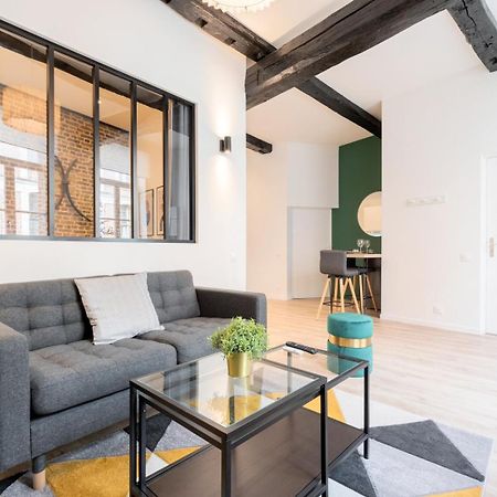 Character Apartment In The Heart Of Old Lille Bagian luar foto