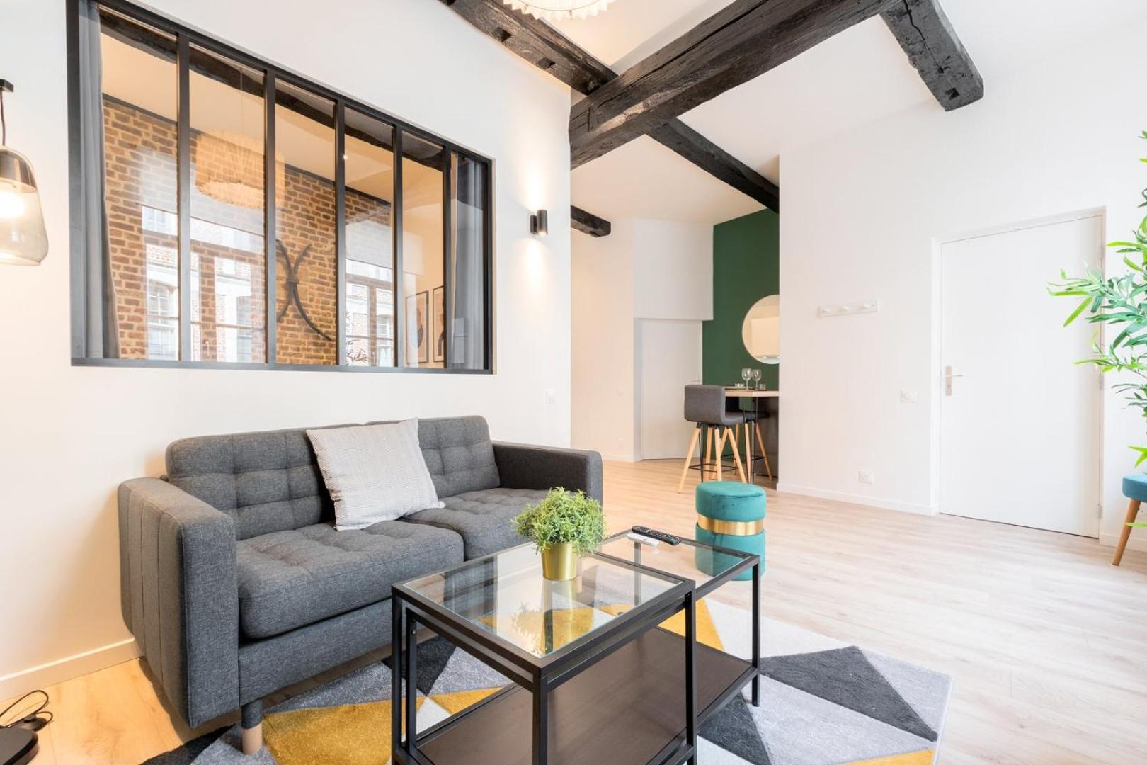 Character Apartment In The Heart Of Old Lille Bagian luar foto